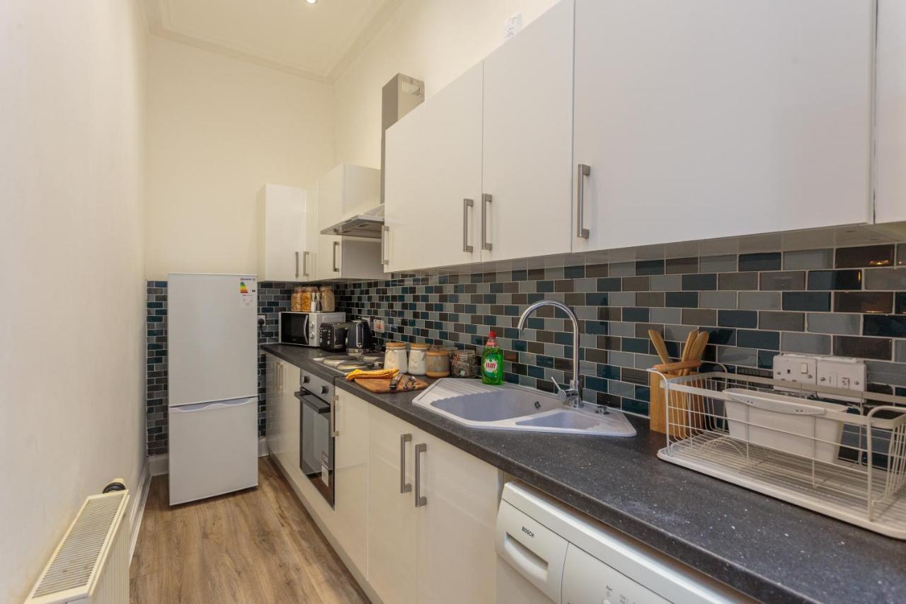 אדינבורו Stylish Apartment At The Edge Of Meadows Park מראה חיצוני תמונה
